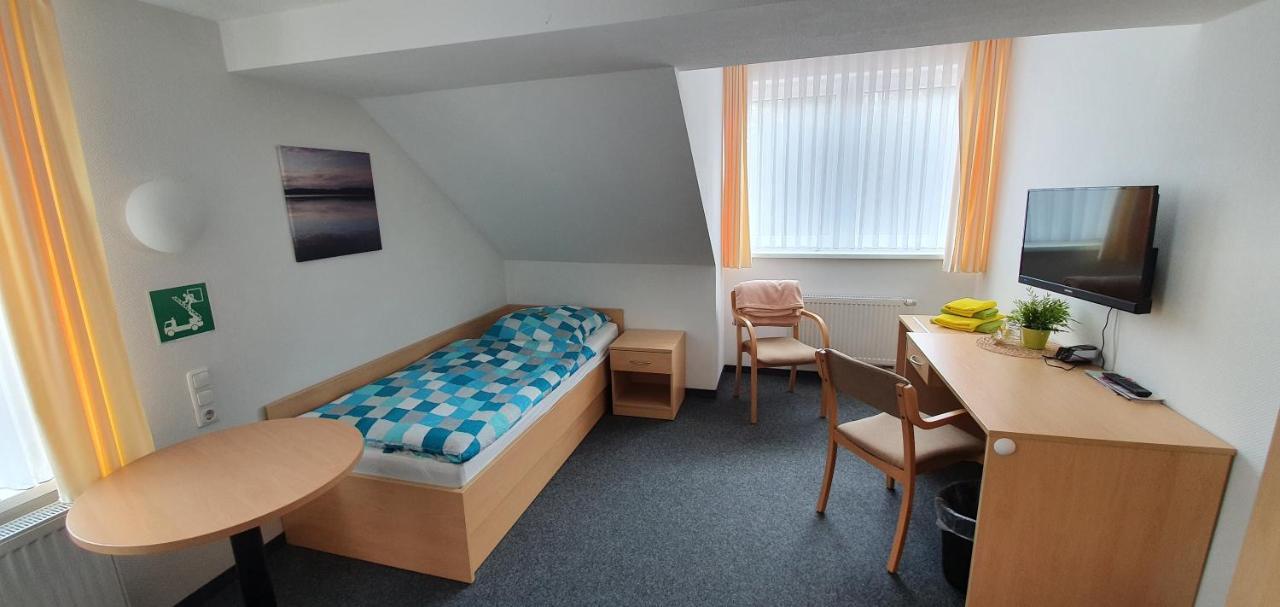 Kulturhaus Bettenhausen Hotel Rhonblick Ngoại thất bức ảnh