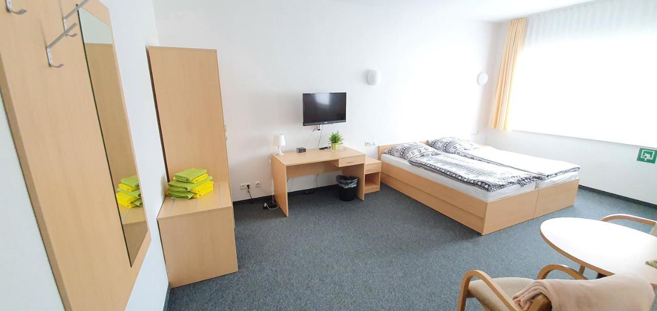 Kulturhaus Bettenhausen Hotel Rhonblick Ngoại thất bức ảnh