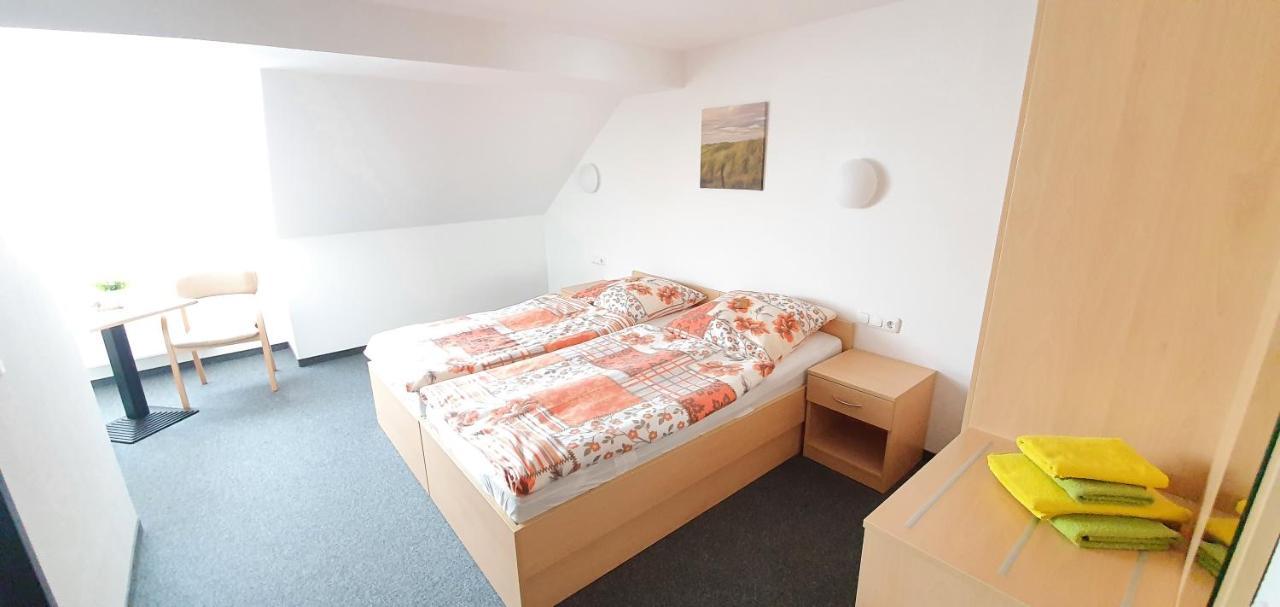Kulturhaus Bettenhausen Hotel Rhonblick Ngoại thất bức ảnh