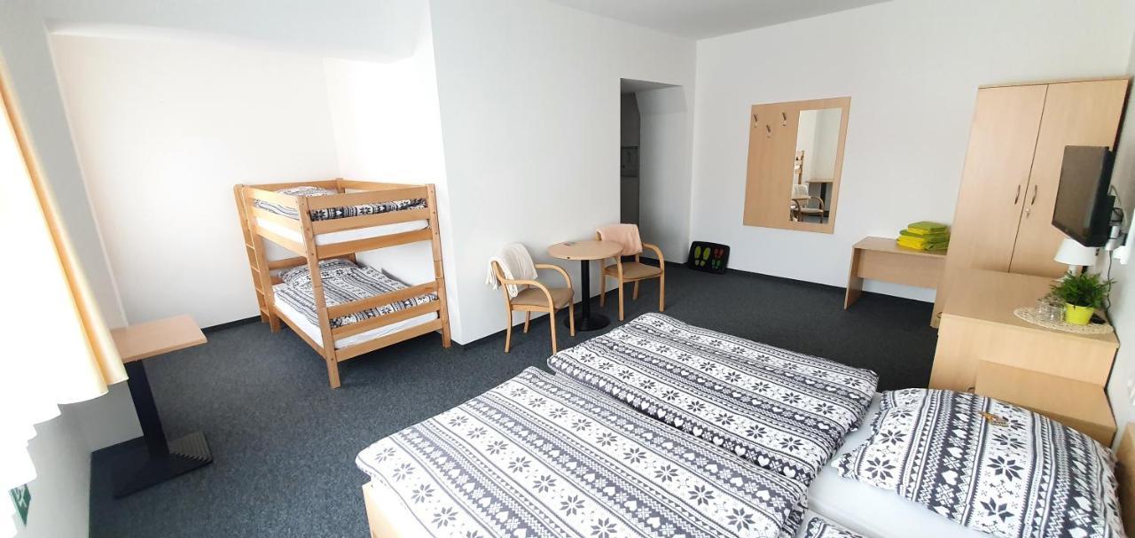 Kulturhaus Bettenhausen Hotel Rhonblick Ngoại thất bức ảnh